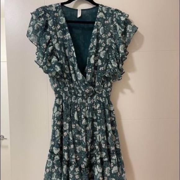 Gentle Fawn Dresses & Skirts - Gentle Fawn green floral dress